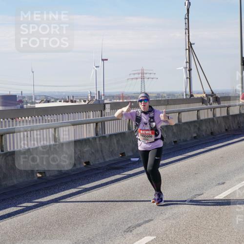 03.10.2025 - Köhlbrandbrückenlauf Michael Burmester http://msf.ph/oto/9122851 03.10.2025 13:05:12 Position 2  meine-sportfotos.de