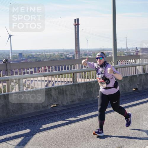 03.10.2025 - Köhlbrandbrückenlauf Michael Burmester http://msf.ph/oto/9122895 03.10.2025 13:05:14 Position 2  meine-sportfotos.de