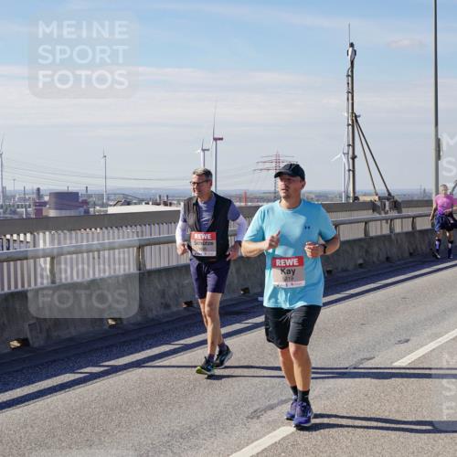 03.10.2025 - Köhlbrandbrückenlauf Michael Burmester http://msf.ph/oto/9122971 03.10.2025 13:05:22 Position 2 5219 meine-sportfotos.de