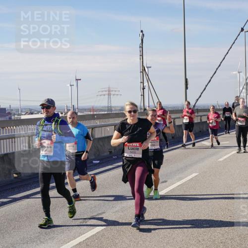 03.10.2025 - Köhlbrandbrückenlauf Michael Burmester http://msf.ph/oto/9123093 03.10.2025 13:05:36 Position 2 5415 meine-sportfotos.de
