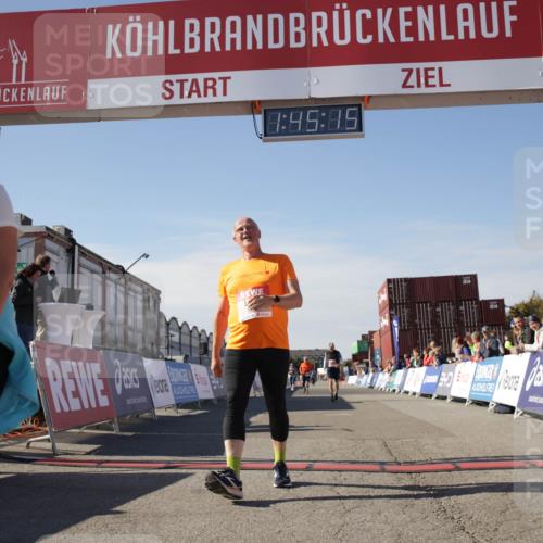 03.10.2025 - Köhlbrandbrückenlauf Jannik Wohlers http://msf.ph/oto/9123136 03.10.2025 13:45:15 Ziel 5015, 6264, 6695 meine-sportfotos.de