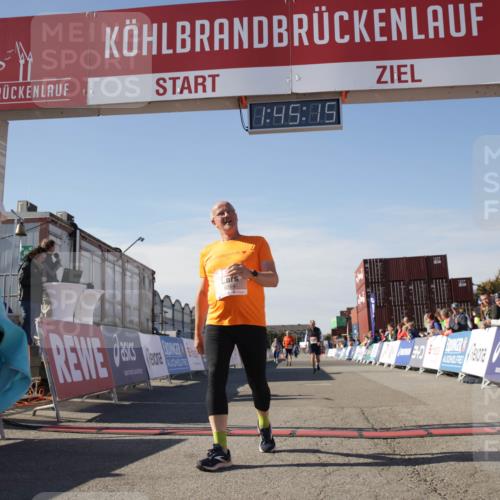 03.10.2025 - Köhlbrandbrückenlauf Jannik Wohlers http://msf.ph/oto/9123144 03.10.2025 13:45:15 Ziel 5015, 6264, 6695 meine-sportfotos.de