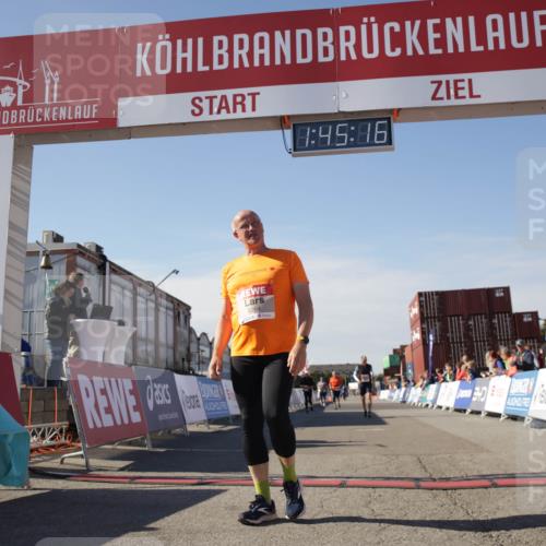 03.10.2025 - Köhlbrandbrückenlauf Jannik Wohlers http://msf.ph/oto/9123164 03.10.2025 13:45:16 Ziel 5015, 6264, 6695 meine-sportfotos.de