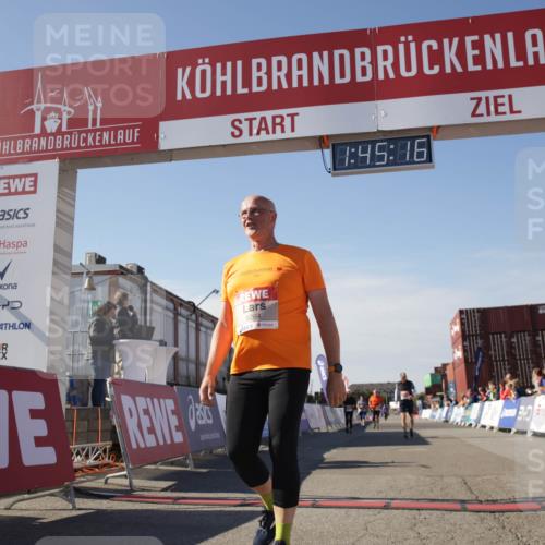 03.10.2025 - Köhlbrandbrückenlauf Jannik Wohlers http://msf.ph/oto/9123208 03.10.2025 13:45:16 Ziel 5015, 6264, 6695 meine-sportfotos.de