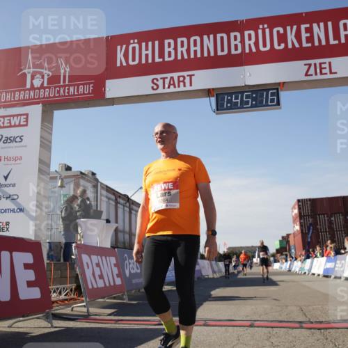 03.10.2025 - Köhlbrandbrückenlauf Jannik Wohlers http://msf.ph/oto/9123212 03.10.2025 13:45:16 Ziel 5015, 6264, 6695 meine-sportfotos.de