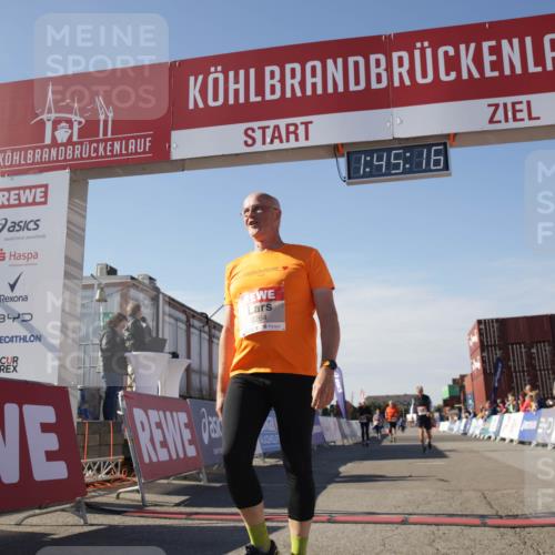 03.10.2025 - Köhlbrandbrückenlauf Jannik Wohlers http://msf.ph/oto/9123216 03.10.2025 13:45:16 Ziel 5015, 6264, 6695 meine-sportfotos.de