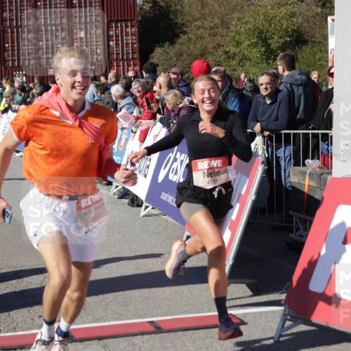 03.10.2025 - Köhlbrandbrückenlauf Jannik Wohlers http://msf.ph/oto/9123258 03.10.2025 13:05:34 Ziel 4011, 4062, 4161, 4278, 4384, 4584, 5468, 6281 meine-sportfotos.de