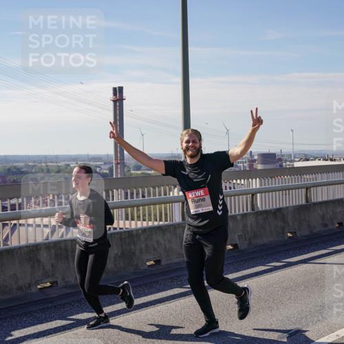03.10.2025 - Köhlbrandbrückenlauf Michael Burmester http://msf.ph/oto/9123273 03.10.2025 13:05:47 Position 2 5201 meine-sportfotos.de