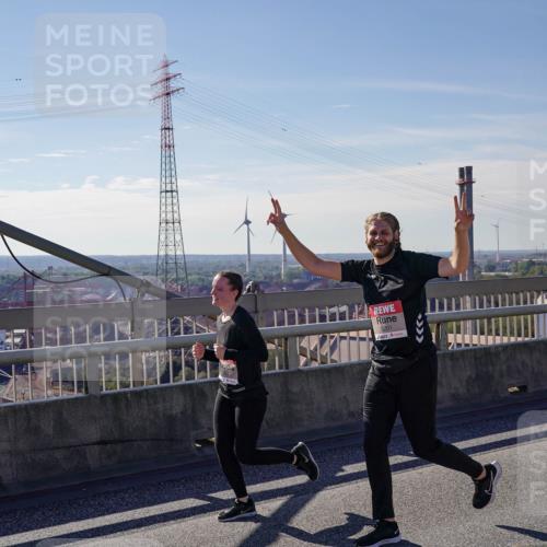 03.10.2025 - Köhlbrandbrückenlauf Michael Burmester http://msf.ph/oto/9123286 03.10.2025 13:05:48 Position 2 5201 meine-sportfotos.de