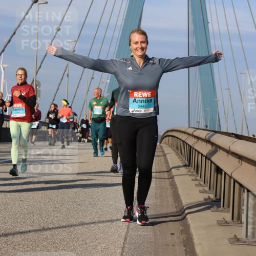 03.10.2025 - Köhlbrandbrückenlauf Strokosch-Dieckow http://msf.ph/oto/9123296 03.10.2025 10:01:34 Position 2 2365, 2443 meine-sportfotos.de
