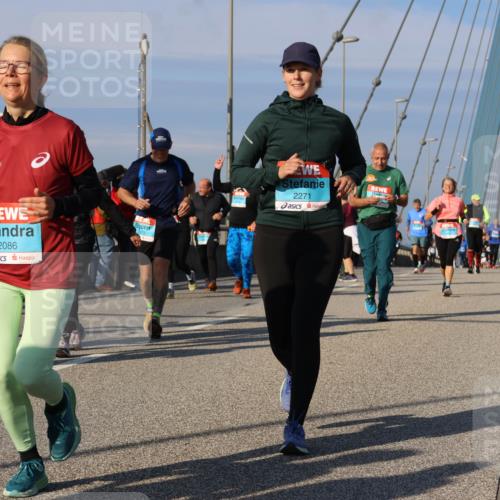 03.10.2025 - Köhlbrandbrückenlauf Strokosch-Dieckow http://msf.ph/oto/9123320 03.10.2025 10:01:37 Position 2 2086, 2271 meine-sportfotos.de
