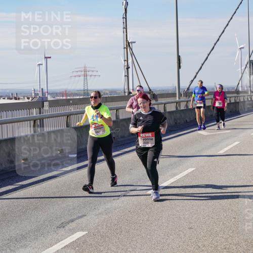 03.10.2025 - Köhlbrandbrückenlauf Michael Burmester http://msf.ph/oto/9123345 03.10.2025 13:05:53 Position 2 5484, 5335 meine-sportfotos.de