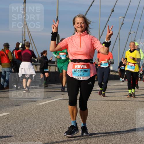 03.10.2025 - Köhlbrandbrückenlauf Strokosch-Dieckow http://msf.ph/oto/9123380 03.10.2025 10:01:44 Position 2 08, 2457 meine-sportfotos.de