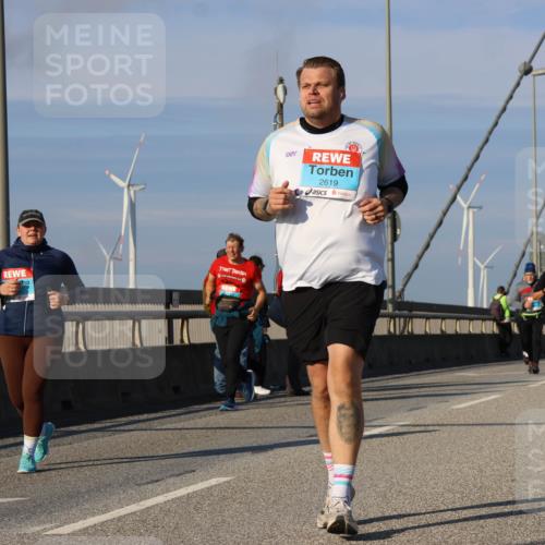 03.10.2025 - Köhlbrandbrückenlauf Strokosch-Dieckow http://msf.ph/oto/9123592 03.10.2025 10:02:05 Position 2 911110, 2619 meine-sportfotos.de