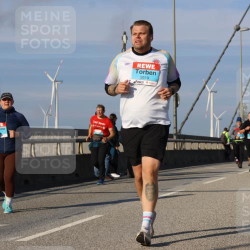 03.10.2025 - Köhlbrandbrückenlauf Strokosch-Dieckow http://msf.ph/oto/9123595 03.10.2025 10:02:05 Position 2 2619 meine-sportfotos.de