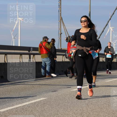 03.10.2025 - Köhlbrandbrückenlauf Strokosch-Dieckow http://msf.ph/oto/9123620 03.10.2025 10:02:10 Position 2  meine-sportfotos.de