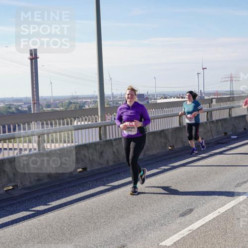 03.10.2025 - Köhlbrandbrückenlauf Michael Burmester http://msf.ph/oto/9123715 03.10.2025 13:06:32 Position 2 6030, 5509 meine-sportfotos.de