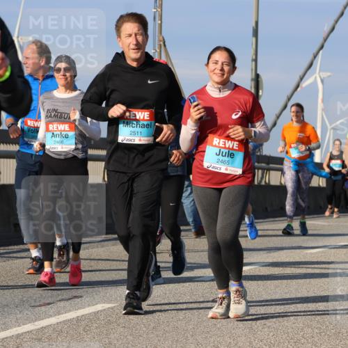 03.10.2025 - Köhlbrandbrückenlauf Strokosch-Dieckow http://msf.ph/oto/9123729 03.10.2025 10:02:23 Position 2 265, 2466, 2511, 2465, 1800 meine-sportfotos.de