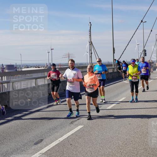 03.10.2025 - Köhlbrandbrückenlauf Michael Burmester http://msf.ph/oto/9123742 03.10.2025 13:06:34 Position 2  meine-sportfotos.de
