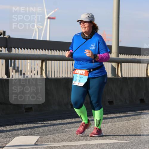 03.10.2025 - Köhlbrandbrückenlauf Strokosch-Dieckow http://msf.ph/oto/9123806 03.10.2025 10:02:37 Position 2 3814 meine-sportfotos.de