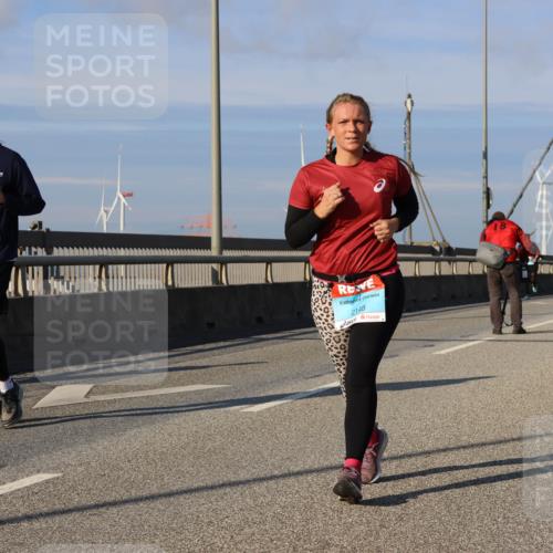 03.10.2025 - Köhlbrandbrückenlauf Strokosch-Dieckow http://msf.ph/oto/9123893 03.10.2025 10:03:00 Position 2 2838, 2148 meine-sportfotos.de