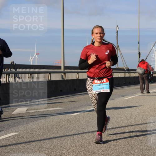 03.10.2025 - Köhlbrandbrückenlauf Strokosch-Dieckow http://msf.ph/oto/9123897 03.10.2025 10:03:00 Position 2 2838, 2148 meine-sportfotos.de