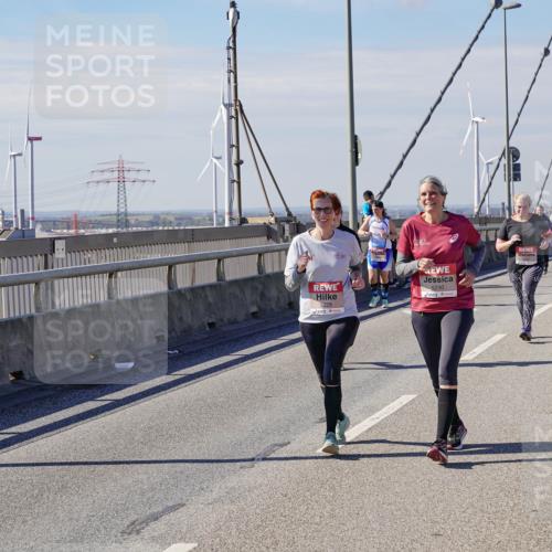 03.10.2025 - Köhlbrandbrückenlauf Michael Burmester http://msf.ph/oto/9123904 03.10.2025 13:06:45 Position 2 5228, 5230 meine-sportfotos.de