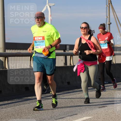 03.10.2025 - Köhlbrandbrückenlauf Strokosch-Dieckow http://msf.ph/oto/9124025 03.10.2025 10:03:36 Position 2 2427, 2012 meine-sportfotos.de