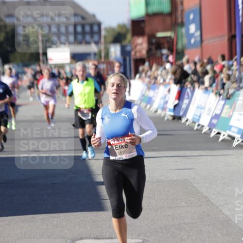 03.10.2025 - Köhlbrandbrückenlauf Jannik Wohlers http://msf.ph/oto/9124093 03.10.2025 13:06:02 Ziel 4302, 4327, 4328, 4504, 4761, 4954, 5096, 5764, 6158, 6214, 6305, 6510, 6533, 6720 meine-sportfotos.de
