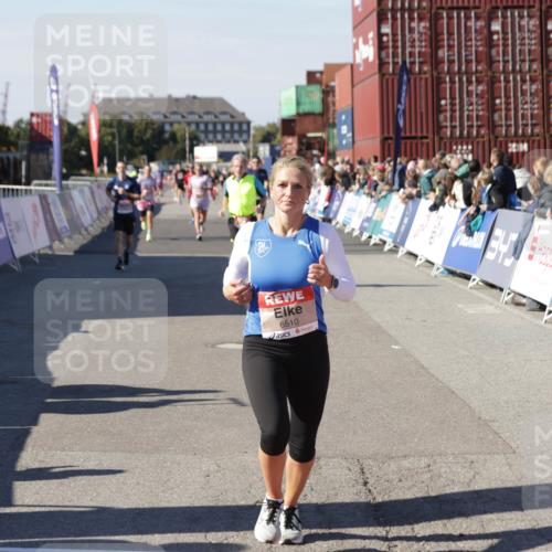 03.10.2025 - Köhlbrandbrückenlauf Jannik Wohlers http://msf.ph/oto/9124130 03.10.2025 13:06:04 Ziel 4302, 4327, 4328, 4504, 4635, 4761, 4954, 5096, 6158, 6214, 6305, 6510, 6533, 6720 meine-sportfotos.de