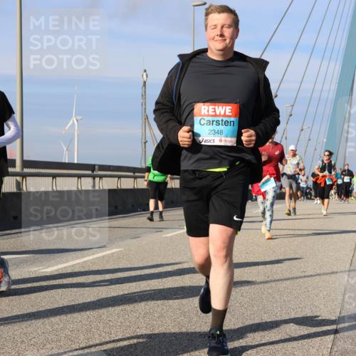 03.10.2025 - Köhlbrandbrückenlauf Strokosch-Dieckow http://msf.ph/oto/9124134 03.10.2025 10:04:01 Position 2 3553, 2348 meine-sportfotos.de