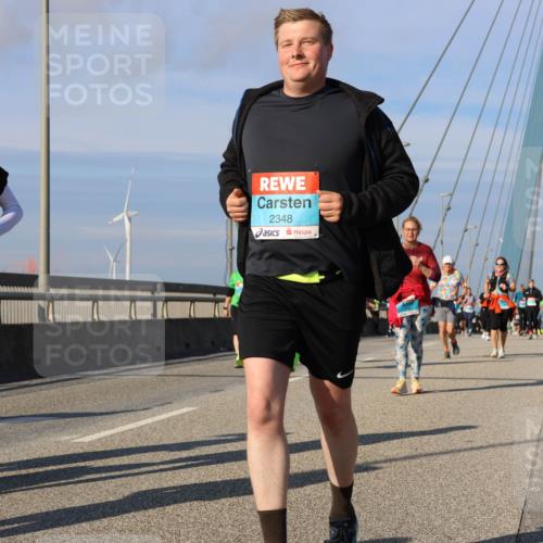 03.10.2025 - Köhlbrandbrückenlauf Strokosch-Dieckow http://msf.ph/oto/9124143 03.10.2025 10:04:01 Position 2 2348 meine-sportfotos.de