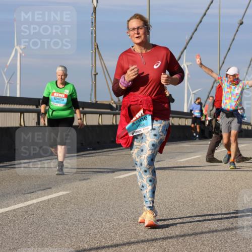 03.10.2025 - Köhlbrandbrückenlauf Strokosch-Dieckow http://msf.ph/oto/9124149 03.10.2025 10:04:04 Position 2 1988 meine-sportfotos.de