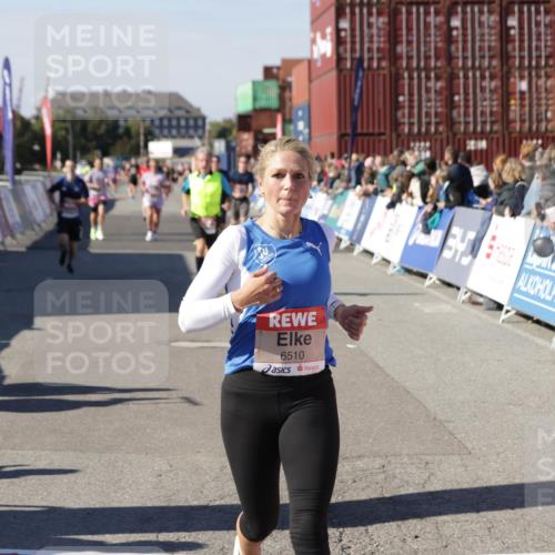 03.10.2025 - Köhlbrandbrückenlauf Jannik Wohlers http://msf.ph/oto/9124156 03.10.2025 13:06:05 Ziel 4302, 4327, 4328, 4504, 4635, 4738, 4761, 4954, 5096, 6158, 6214, 6222, 6224, 6305, 6356, 6510, 6533 meine-sportfotos.de
