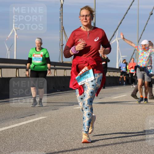 03.10.2025 - Köhlbrandbrückenlauf Strokosch-Dieckow http://msf.ph/oto/9124157 03.10.2025 10:04:04 Position 2 3621, 1988 meine-sportfotos.de