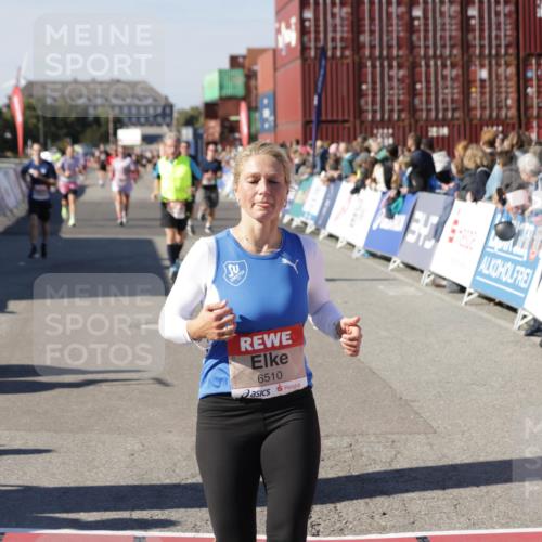 03.10.2025 - Köhlbrandbrückenlauf Jannik Wohlers http://msf.ph/oto/9124162 03.10.2025 13:06:05 Ziel 4302, 4327, 4328, 4504, 4635, 4738, 4761, 4954, 5096, 6158, 6214, 6222, 6224, 6305, 6356, 6510, 6533 meine-sportfotos.de