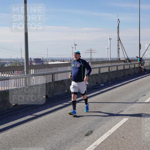 03.10.2025 - Köhlbrandbrückenlauf Michael Burmester http://msf.ph/oto/9124216 03.10.2025 13:07:12 Position 2  meine-sportfotos.de