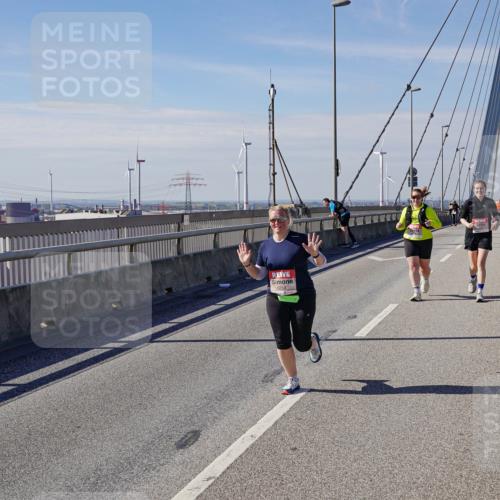 03.10.2025 - Köhlbrandbrückenlauf Michael Burmester http://msf.ph/oto/9124259 03.10.2025 13:07:16 Position 2  meine-sportfotos.de
