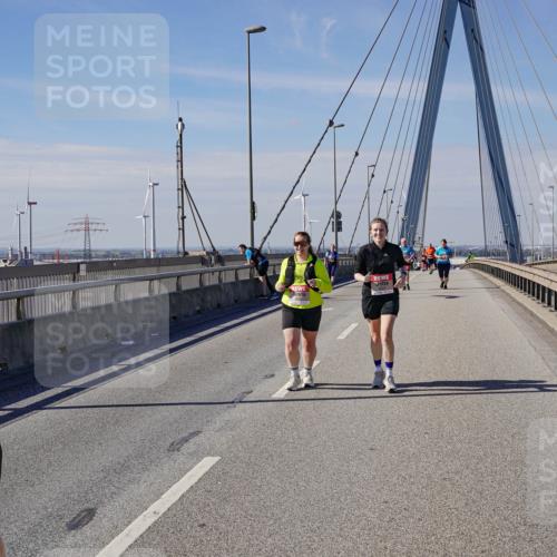 03.10.2025 - Köhlbrandbrückenlauf Michael Burmester http://msf.ph/oto/9124285 03.10.2025 13:07:17 Position 2 5253 meine-sportfotos.de
