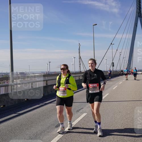 03.10.2025 - Köhlbrandbrückenlauf Michael Burmester http://msf.ph/oto/9124325 03.10.2025 13:07:19 Position 2 5232 meine-sportfotos.de