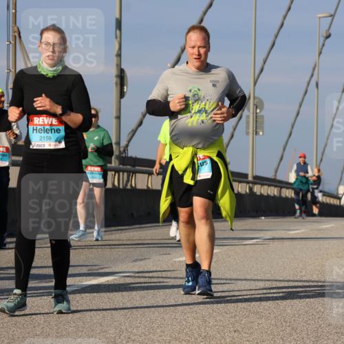 03.10.2025 - Köhlbrandbrückenlauf Strokosch-Dieckow http://msf.ph/oto/9124499 03.10.2025 10:05:11 Position 2 2159, 2260, 10 meine-sportfotos.de