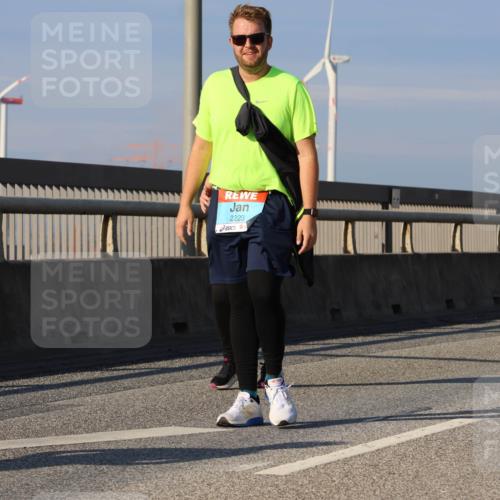 03.10.2025 - Köhlbrandbrückenlauf Strokosch-Dieckow http://msf.ph/oto/9124547 03.10.2025 10:05:19 Position 2 2223 meine-sportfotos.de
