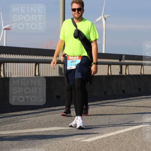 03.10.2025 - Köhlbrandbrückenlauf Strokosch-Dieckow http://msf.ph/oto/9124550 03.10.2025 10:05:20 Position 2 2223 meine-sportfotos.de