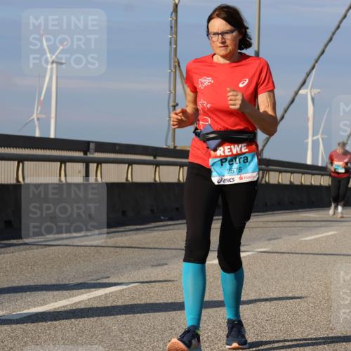 03.10.2025 - Köhlbrandbrückenlauf Strokosch-Dieckow http://msf.ph/oto/9124575 03.10.2025 10:05:22 Position 2 2575 meine-sportfotos.de