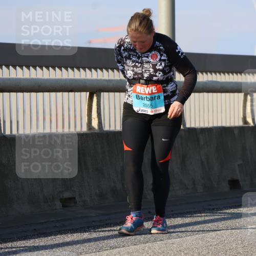 03.10.2025 - Köhlbrandbrückenlauf Strokosch-Dieckow http://msf.ph/oto/9124675 03.10.2025 10:05:56 Position 2 1910, 2555 meine-sportfotos.de