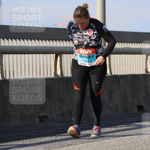 03.10.2025 - Köhlbrandbrückenlauf Strokosch-Dieckow http://msf.ph/oto/9124681 03.10.2025 10:05:56 Position 2 2555 meine-sportfotos.de