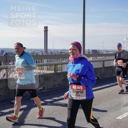 03.10.2025 - Köhlbrandbrückenlauf Michael Burmester http://msf.ph/oto/9124717 03.10.2025 13:07:56 Position 2 6528, 5184 meine-sportfotos.de