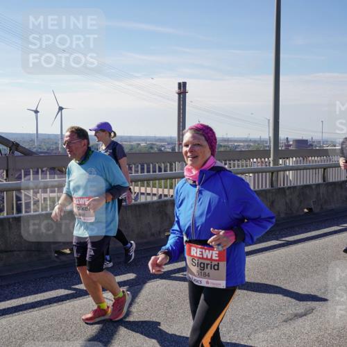 03.10.2025 - Köhlbrandbrückenlauf Michael Burmester http://msf.ph/oto/9124735 03.10.2025 13:07:56 Position 2 5184 meine-sportfotos.de