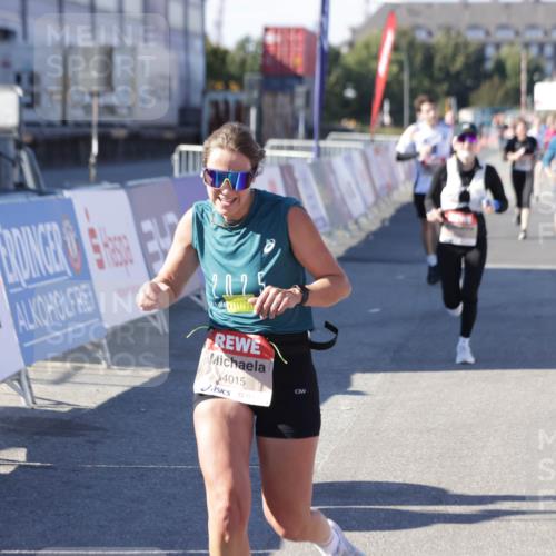 03.10.2025 - Köhlbrandbrückenlauf Jannik Wohlers http://msf.ph/oto/9124740 03.10.2025 13:06:33 Ziel 4015, 4026, 4122, 4124, 4151, 4312, 4396, 4405, 4550, 4658, 4659, 5563, 5641, 5970, 6193, 6256 meine-sportfotos.de