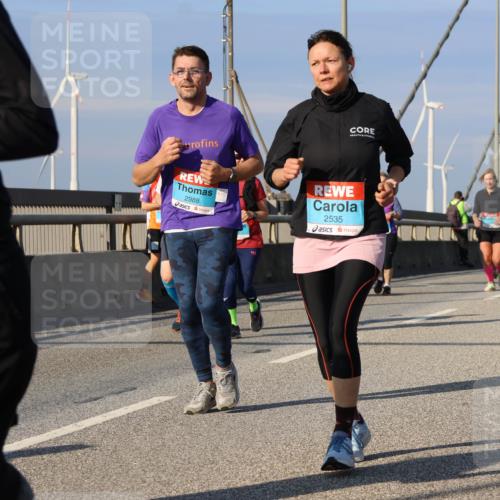 03.10.2025 - Köhlbrandbrückenlauf Strokosch-Dieckow http://msf.ph/oto/9124780 03.10.2025 10:06:07 Position 2 2988, 2535 meine-sportfotos.de
